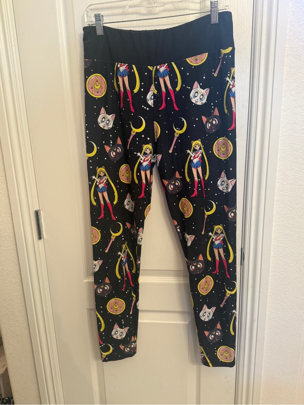 Black Sailor Moon Print Women’s Leggings